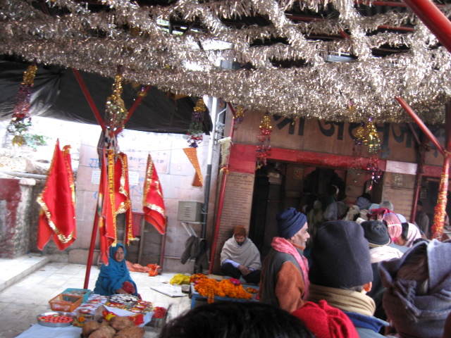 asht-bhuja-temple-vindhyachal